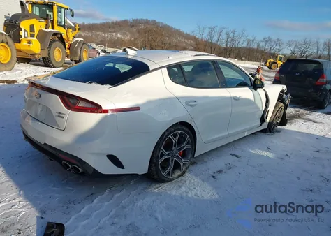 2021 Kia Stinger Gt2 z USA, uszkodzony, nr VIN KNAE55LC5M6090756